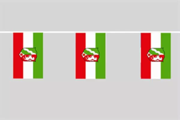 Flaggenkette Nordrhein-Westfalen mit Wappen
