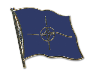Flaggenpin NATO