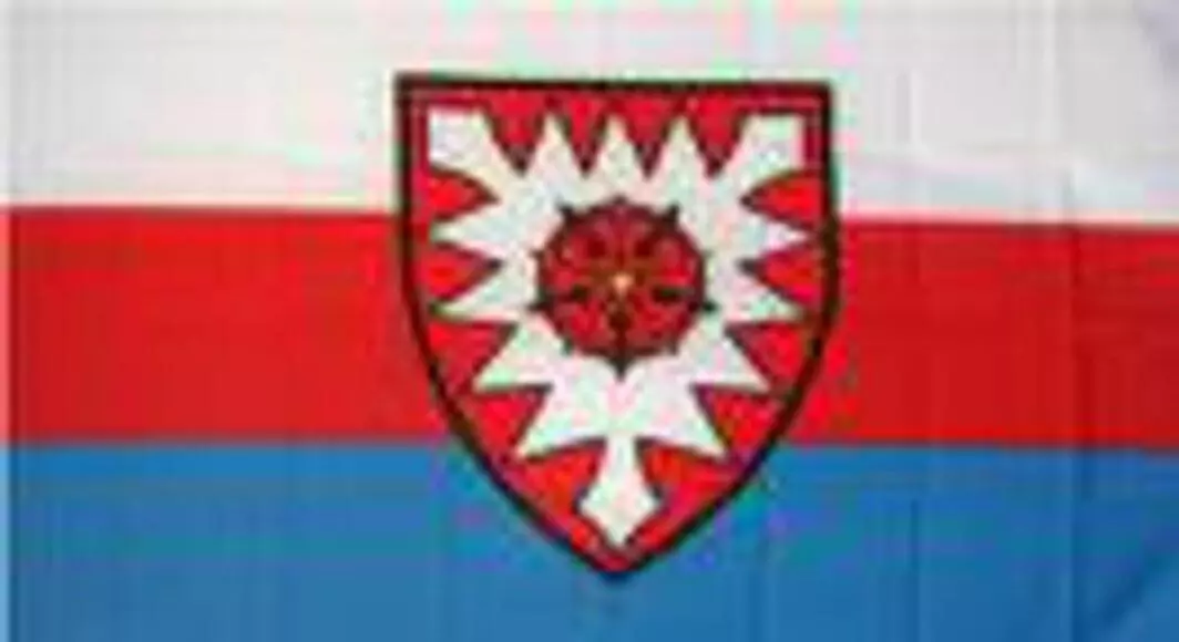 Flagge Schaumburg-Lippe mit Wappen