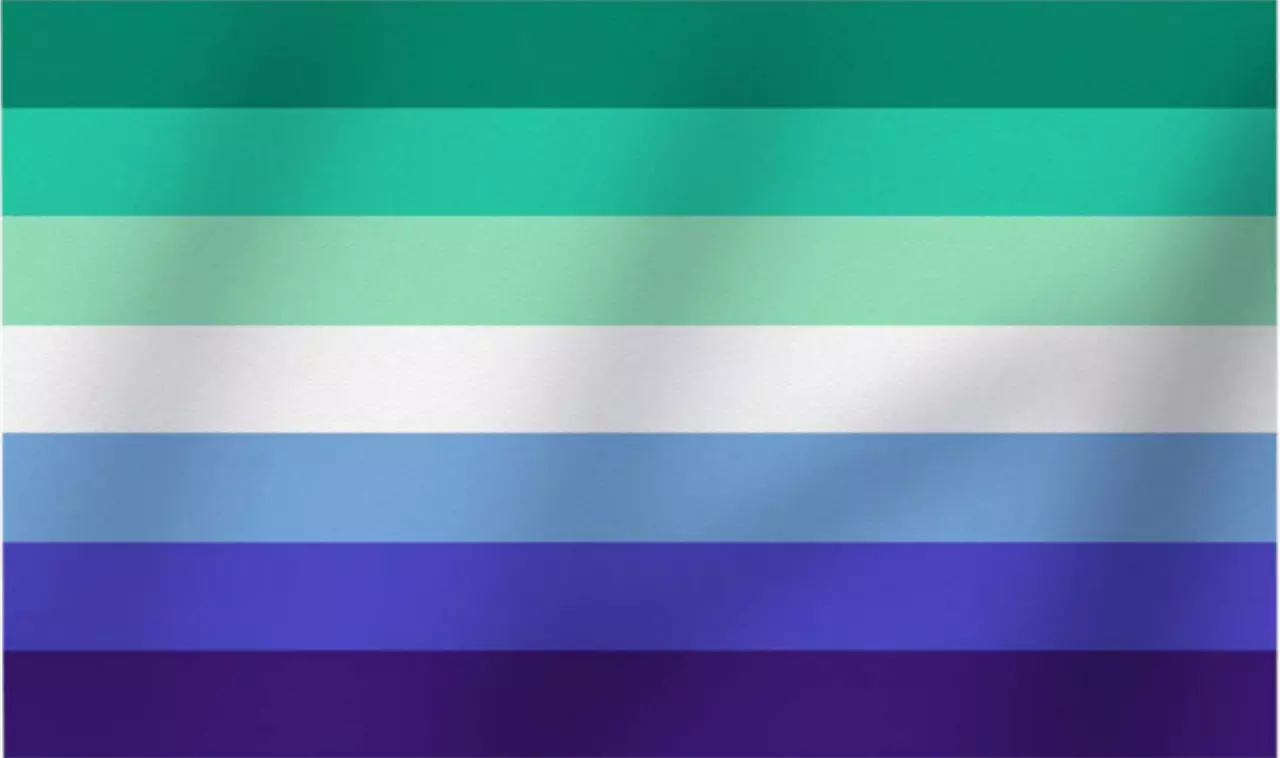 Die Man Loves Man Flagge ist ein Symbol der Liebe zwischen Männern. Mit ihren Farben und ihrem Design feiert sie die Vielfalt und Einzigartigkeit von schwulen Beziehungen. Zeigen Sie Stolz und Akzeptanz mit dieser wunderschönen Flagge.